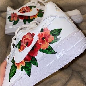 CUSTOM Nike Air Force 1’s